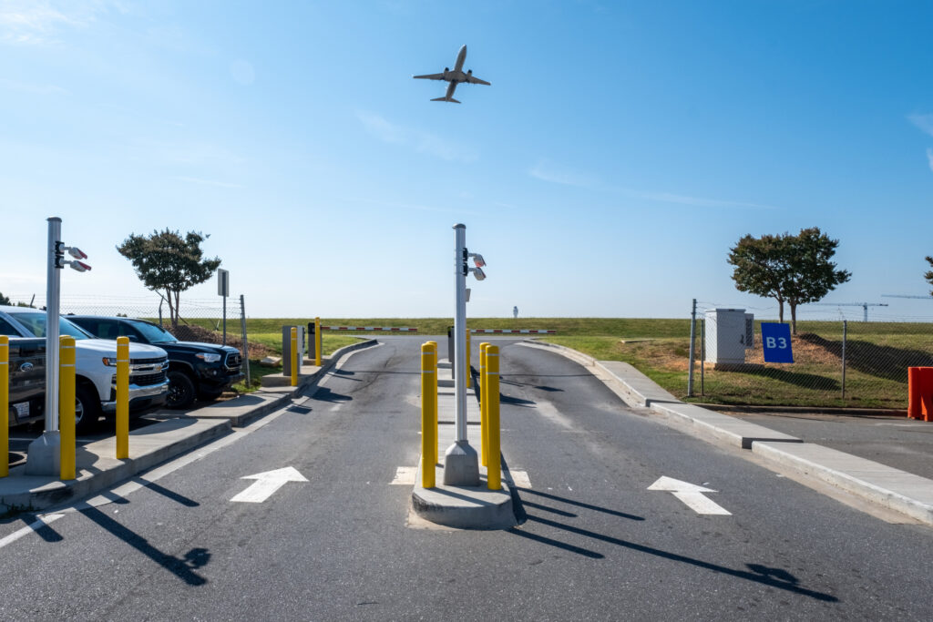 Charlotte Douglas International Airport (CLT)